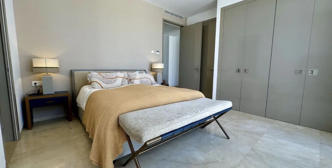 Venta de villa independiente en Los Flamingos 14