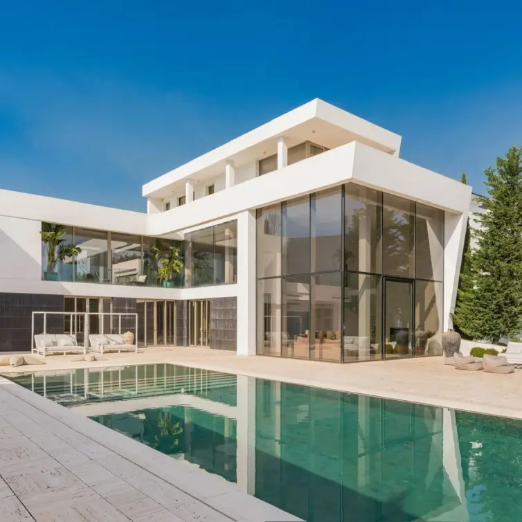 Venta de villa independiente en Los Flamingos
