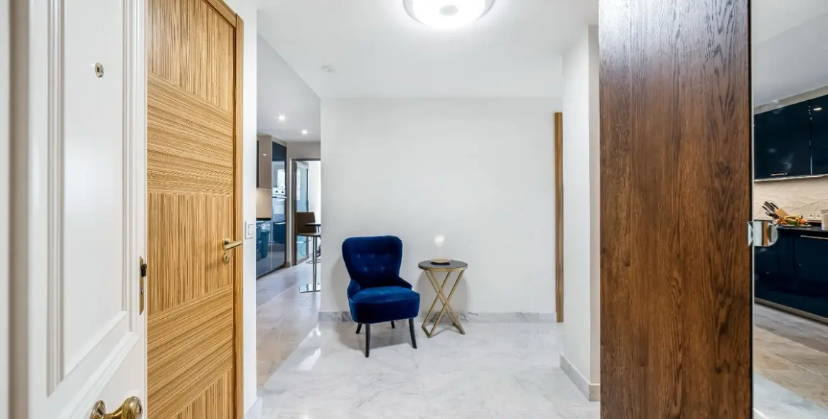 Short-term rent of middle floor apartment in Puerto Banús 7