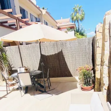 Long-term rent of townhouse in Puerto Banús