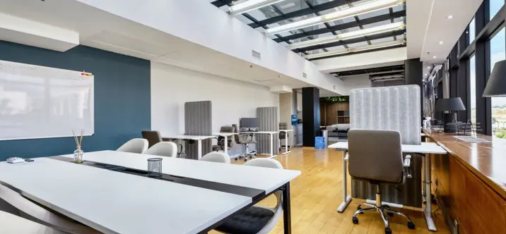 Alquiler a largo plazo de oficina en Marbella 3