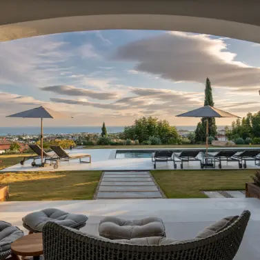 Venta de villa independiente en Los Flamingos