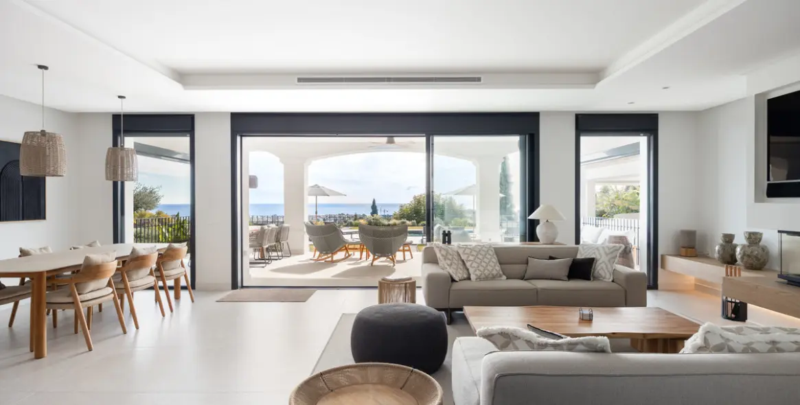 Venta de villa independiente en Los Flamingos 3