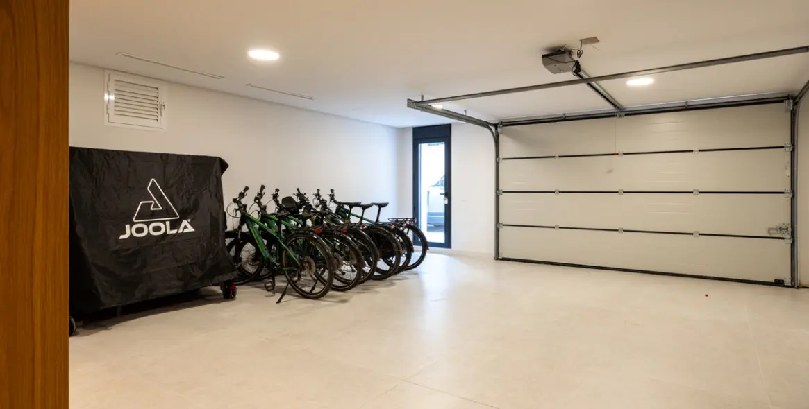 Venta de villa independiente en Los Flamingos 37