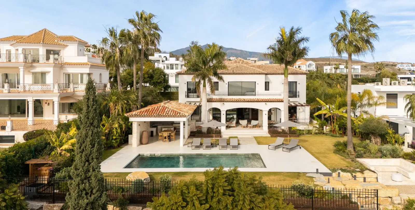 Venta de villa independiente en Los Flamingos 2