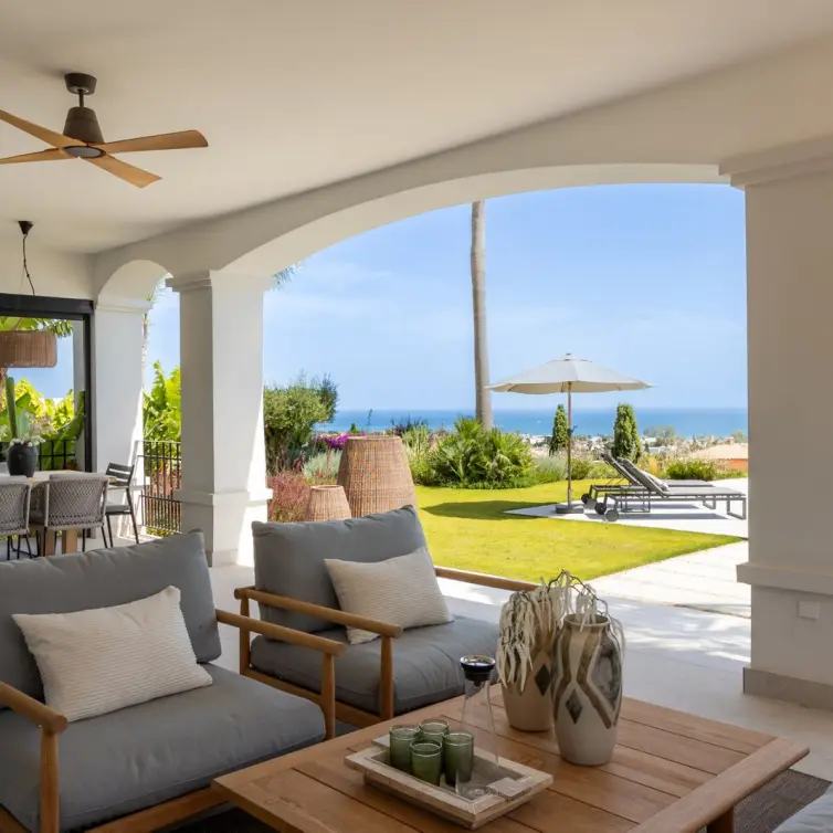 Venta de villa independiente en Los Flamingos