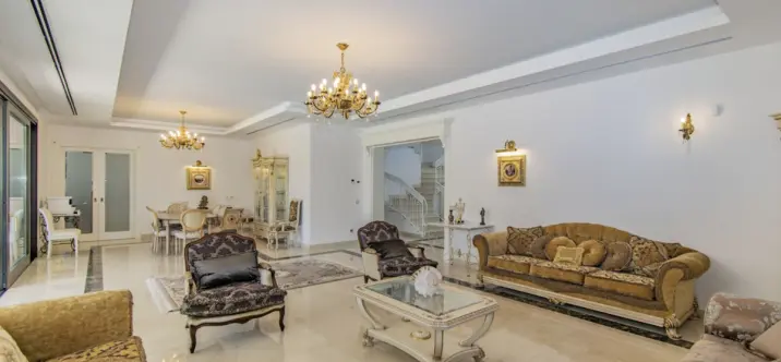 Venta de villa independiente en Guadalmina Baja 2