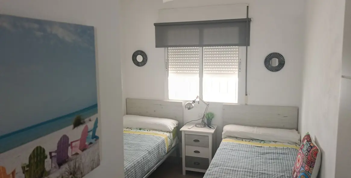 Sale of middle floor apartment in Benalmadena Costa 18