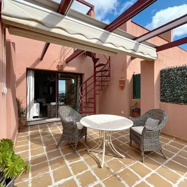 Sale of penthouse in Manilva