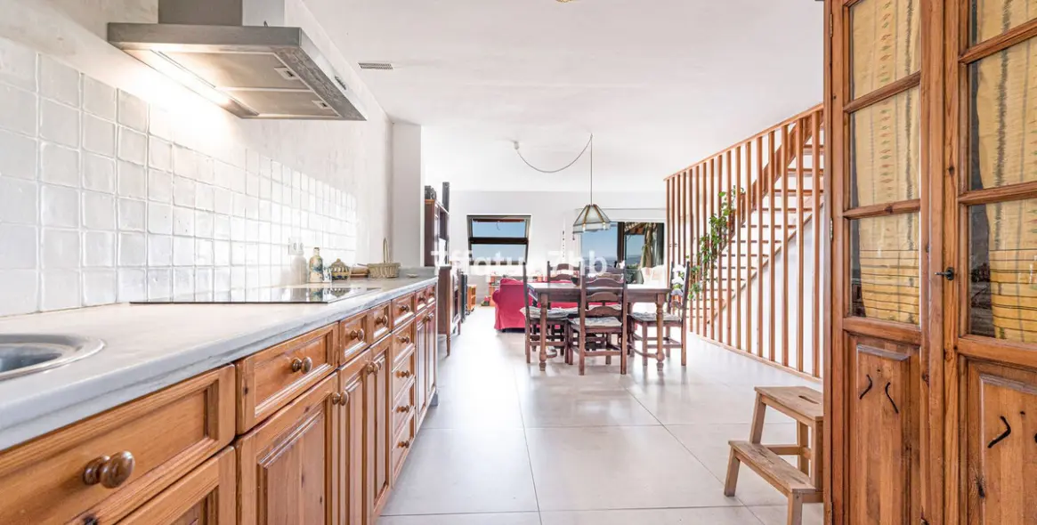 Продажа таунхауса в Estepona 3