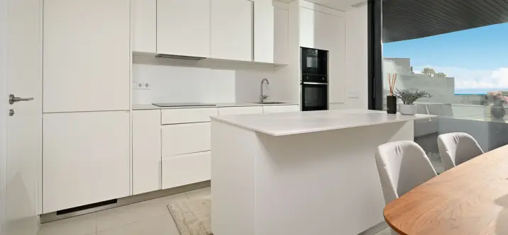 Продажа апартаментов на среднем этаже в Fuengirola 2