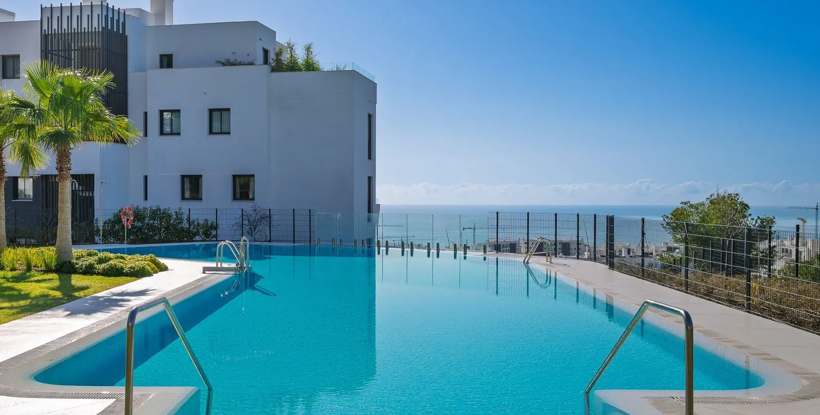 Продажа апартаментов на среднем этаже в Fuengirola 17