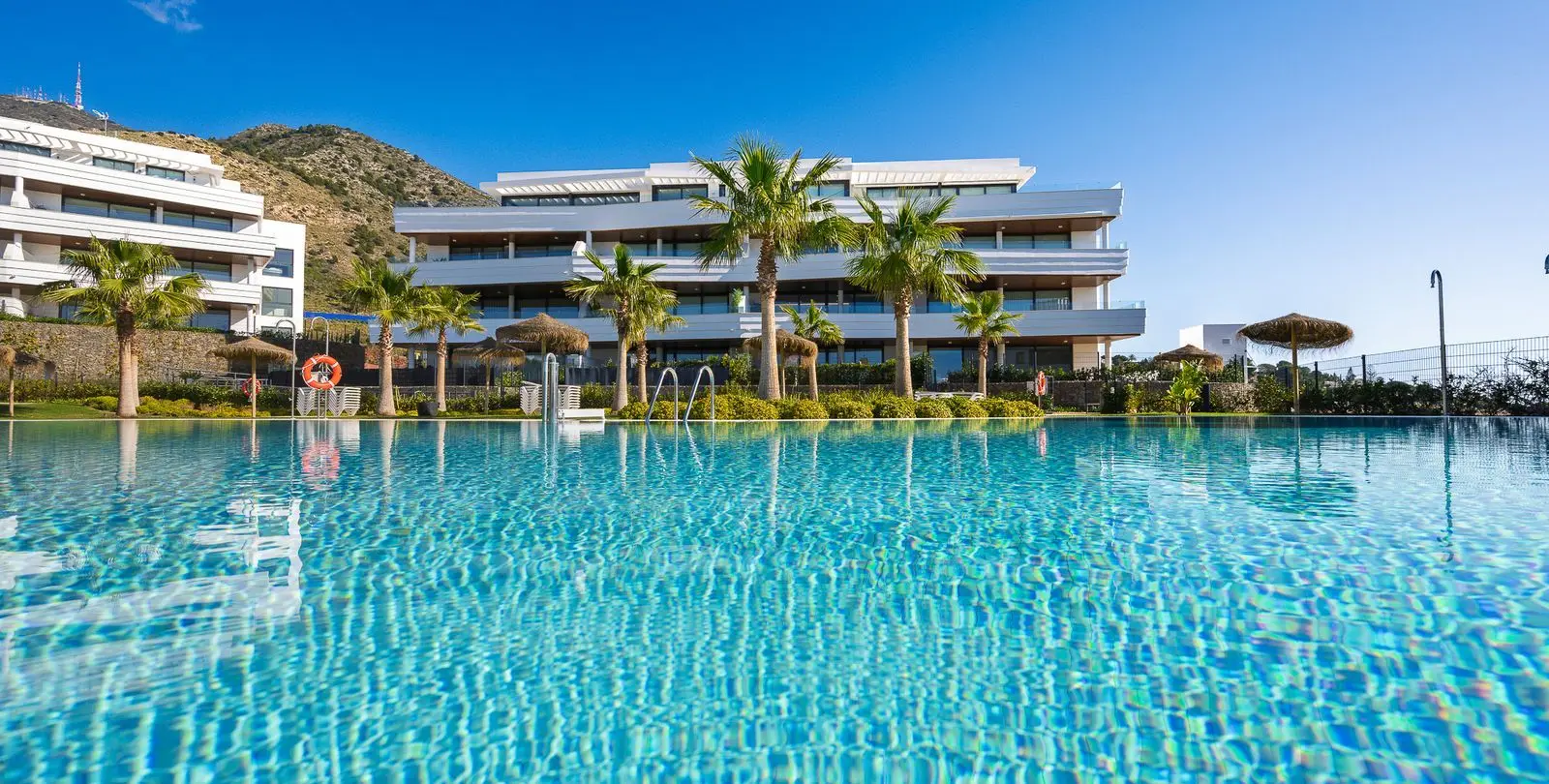 Продажа апартаментов на среднем этаже в Fuengirola 21