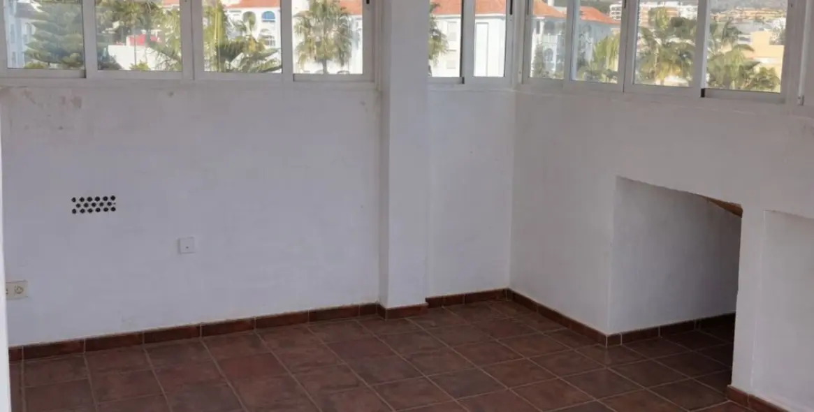 Продажа пентхауса в El Pinillo 8