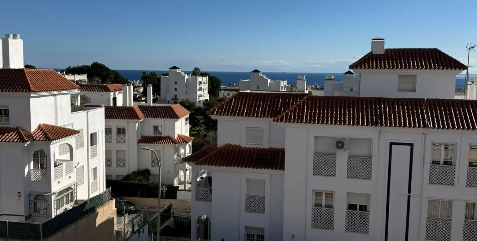 Sale of penthouse in El Pinillo 1