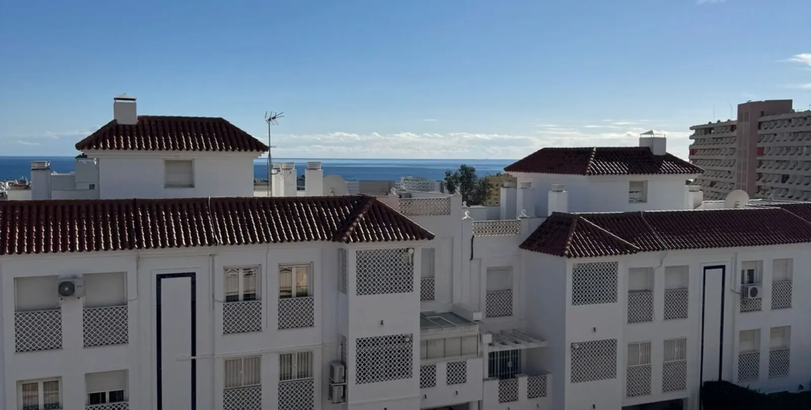 Sale of penthouse in El Pinillo 2