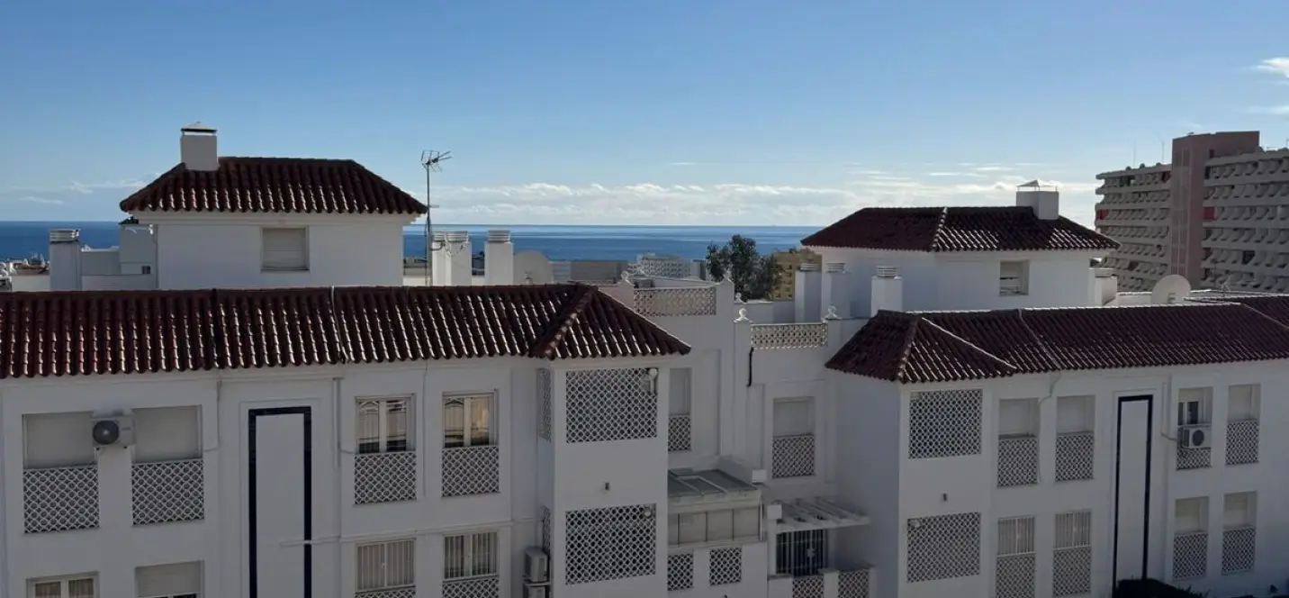Sale of penthouse in El Pinillo 1
