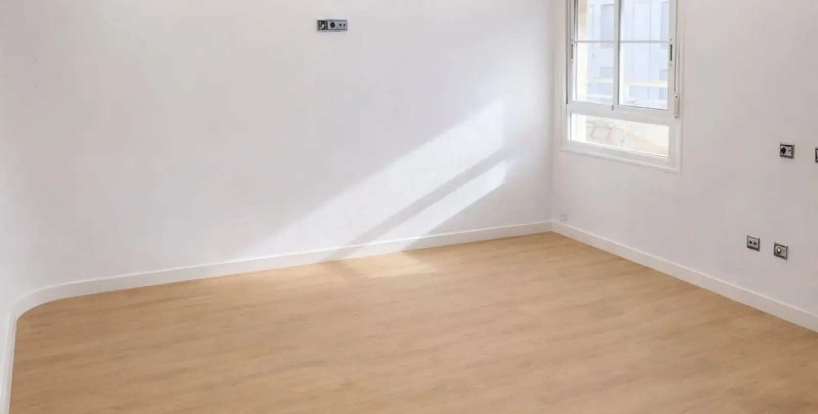 Sale of penthouse in El Pinillo 6