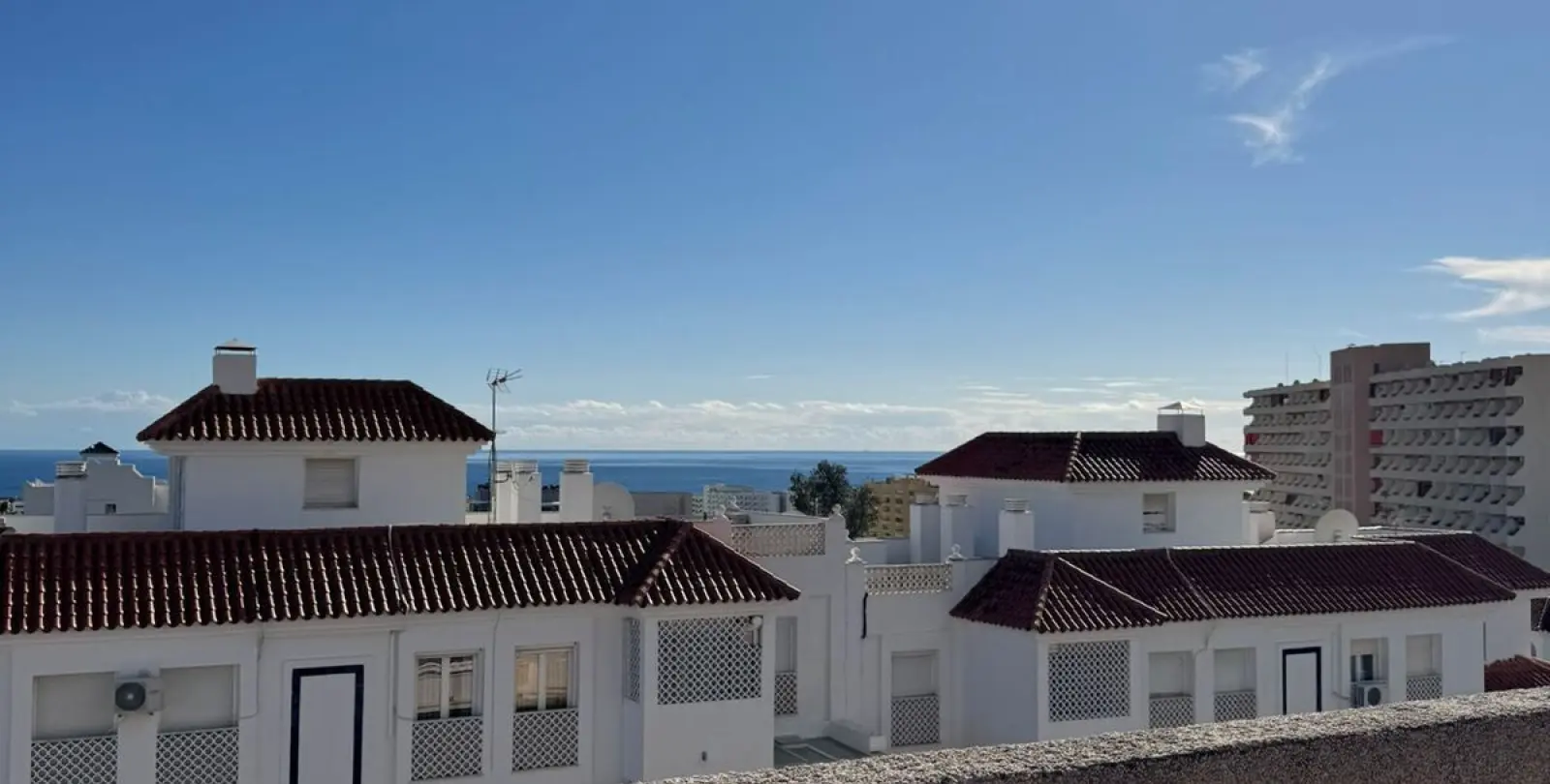Sale of penthouse in El Pinillo 16