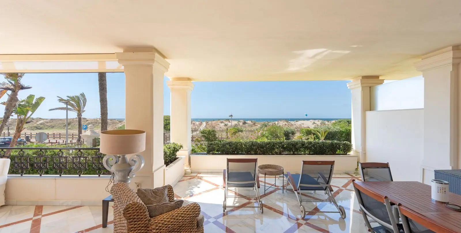 Alquiler a largo plazo de apartamento en planta baja en Los Monteros 5