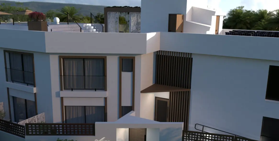 Sale of commercial plot in Calahonda 2