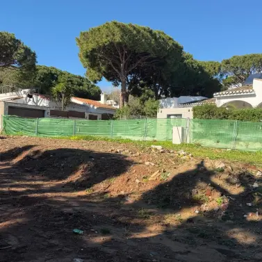 Продажа  коммерческого участка в Calahonda