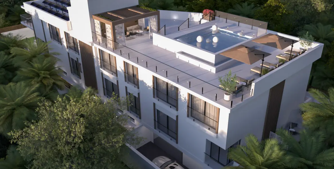 Sale of commercial plot in Calahonda 7