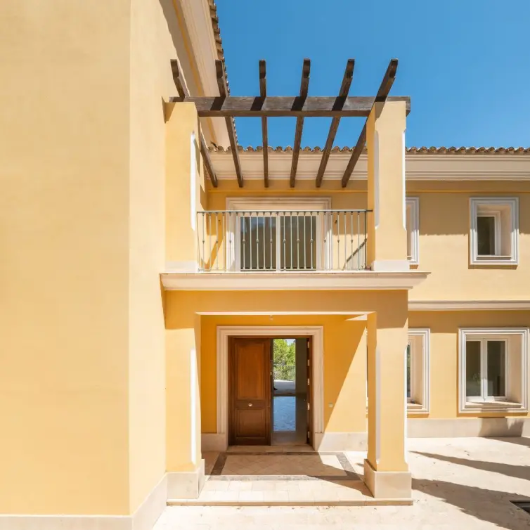 Sale of detached villa in Los Arqueros