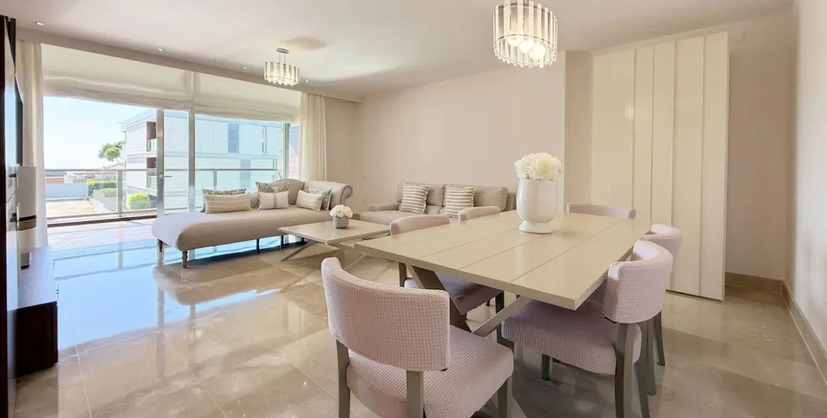 Продажа апартаментов на среднем этаже в La Duquesa 4