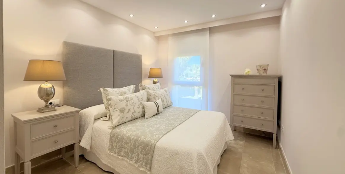 Продажа апартаментов на среднем этаже в La Duquesa 5