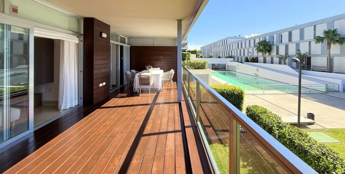 Продажа апартаментов на среднем этаже в La Duquesa 8