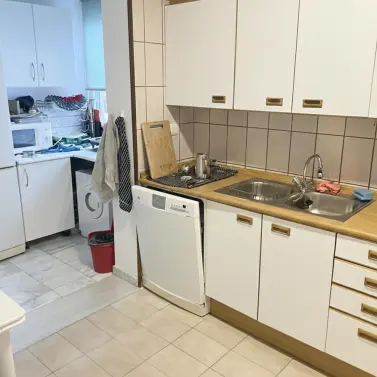 Sale of middle floor apartment in Los Almendros