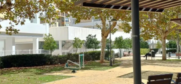 Sale of middle floor apartment in Los Boliches 4