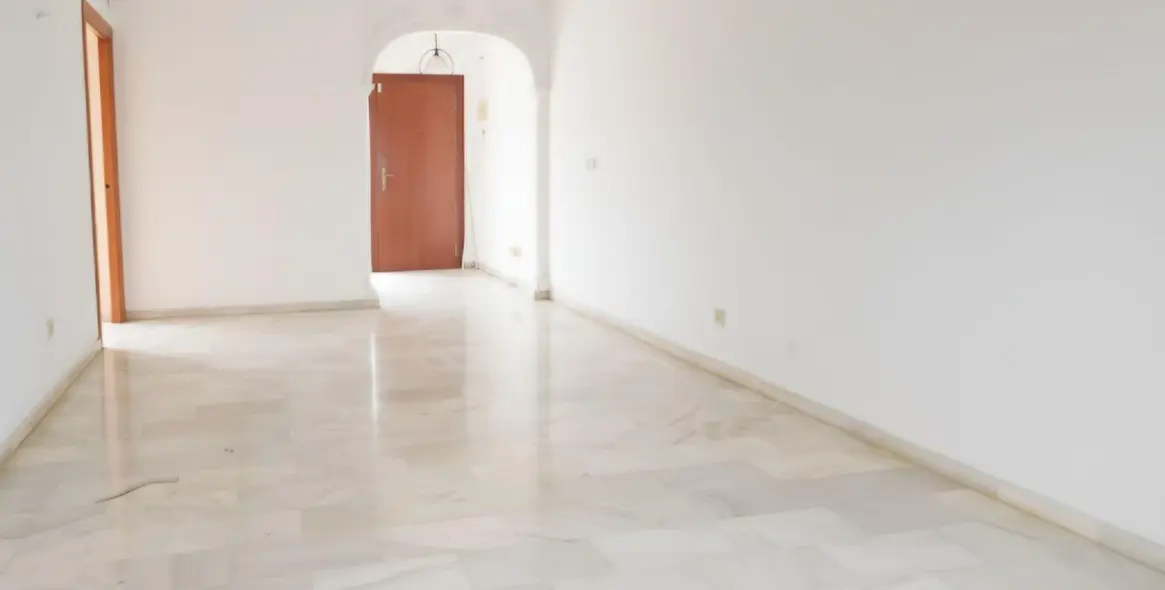 Sale of middle floor apartment in Los Boliches 10
