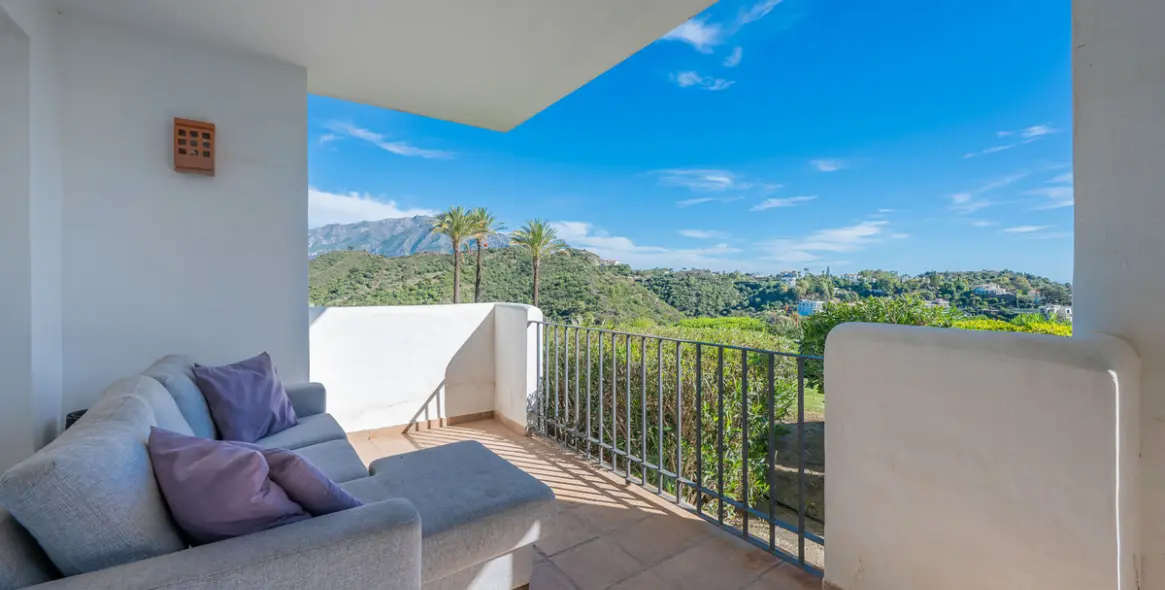 Продажа апартаментов на первом этаже в La Quinta 7