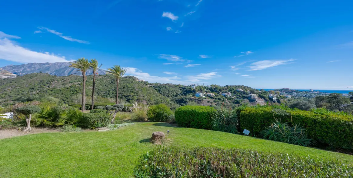 Продажа апартаментов на первом этаже в La Quinta 23