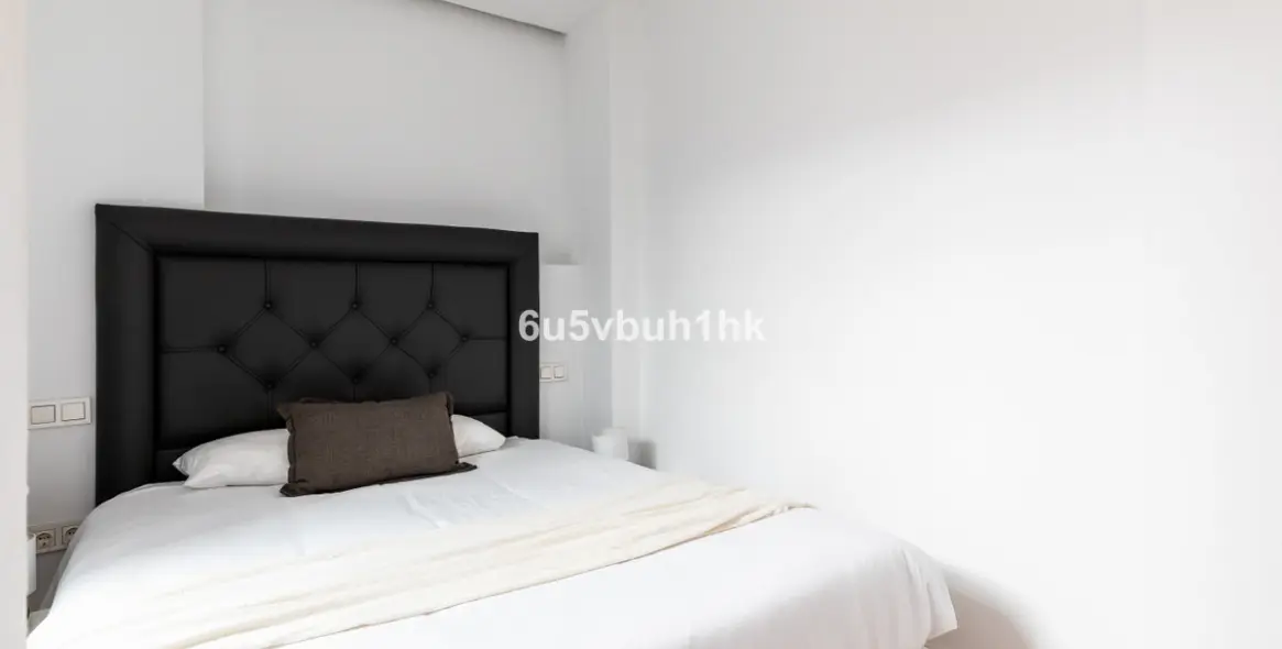 Sale of townhouse in Malaga - Centro 12