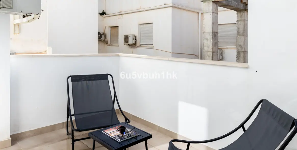 Sale of townhouse in Malaga - Centro 17