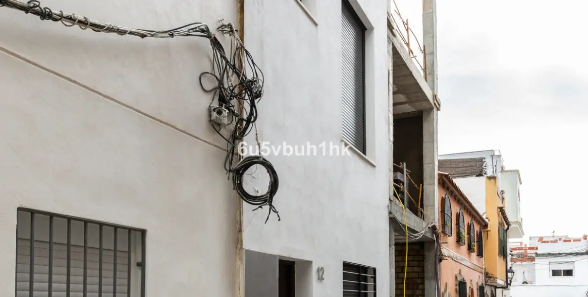 Sale of townhouse in Malaga - Centro 21