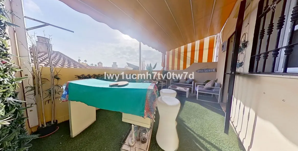 Sale of townhouse in Cala del Moral 12
