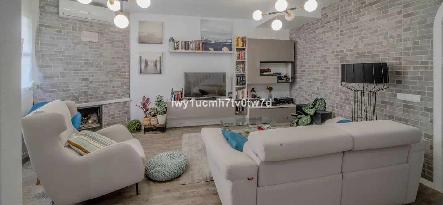 Sale of townhouse in Cala del Moral 1