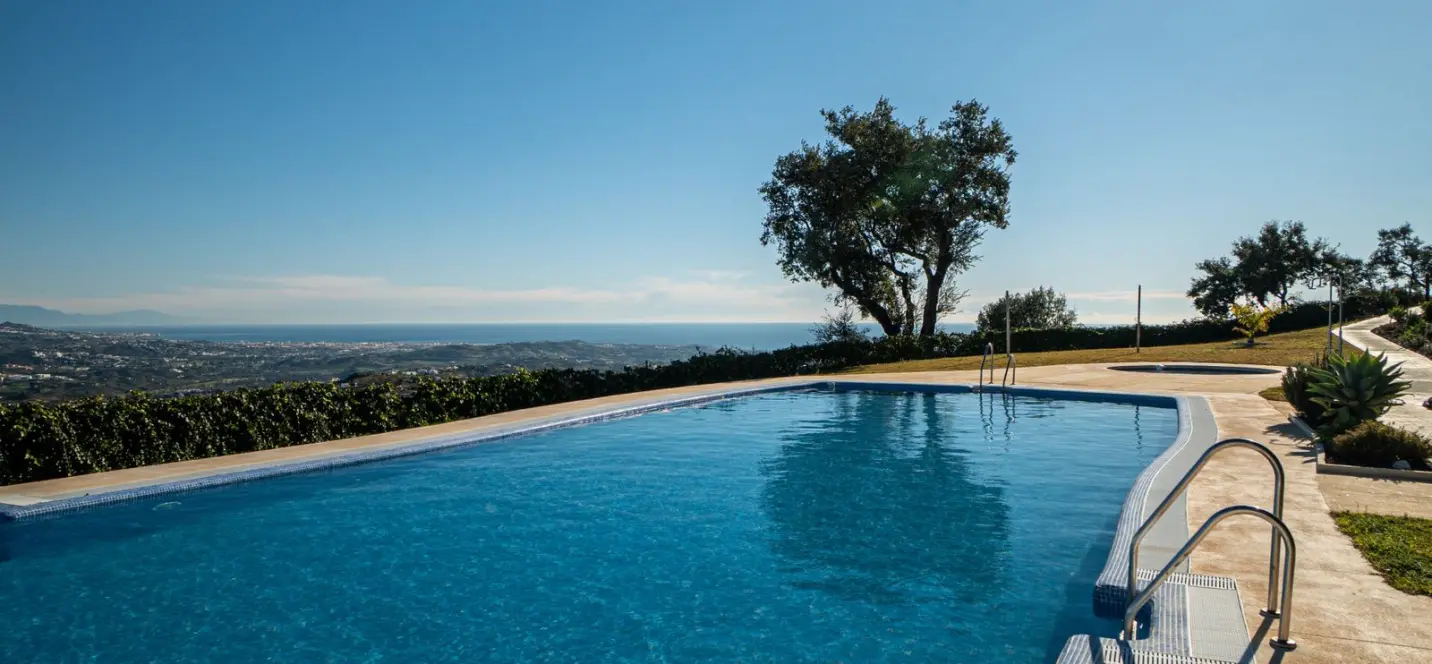 Sale of townhouse in Marbella 0