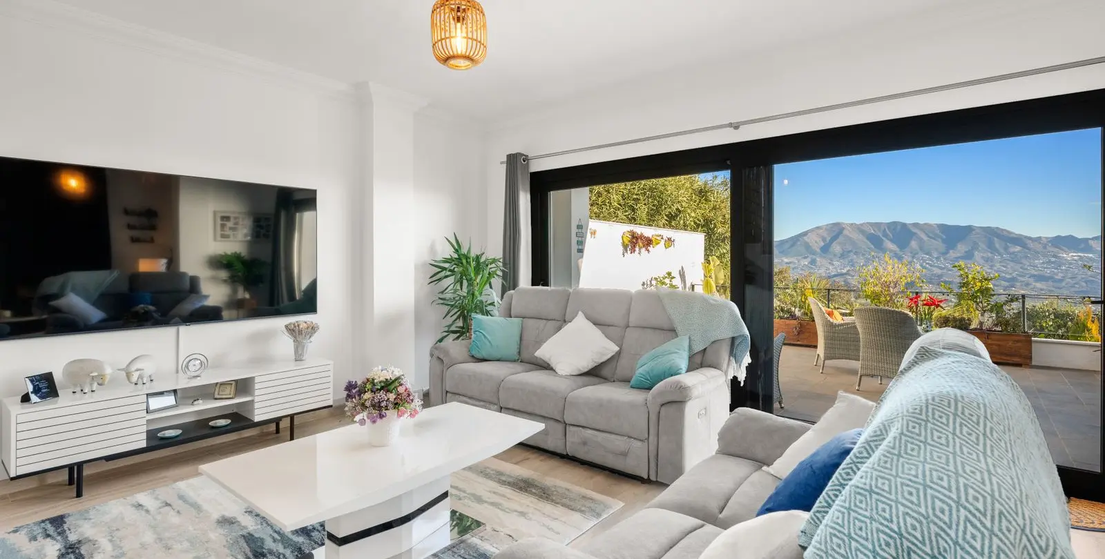 Sale of townhouse in Marbella 11