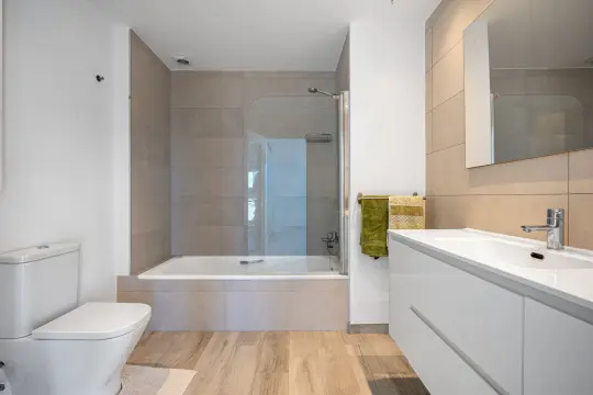 Image 17 thumb
