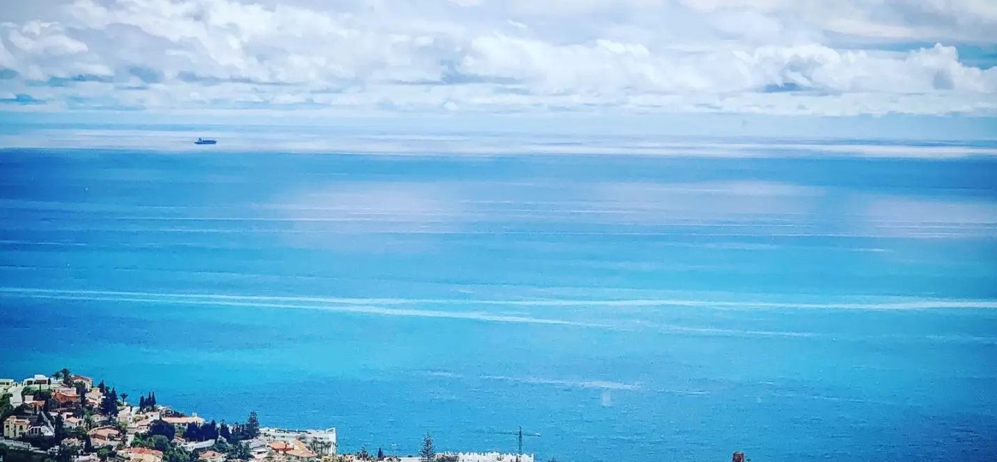 Продажа  жилого участка в Benalmadena 0