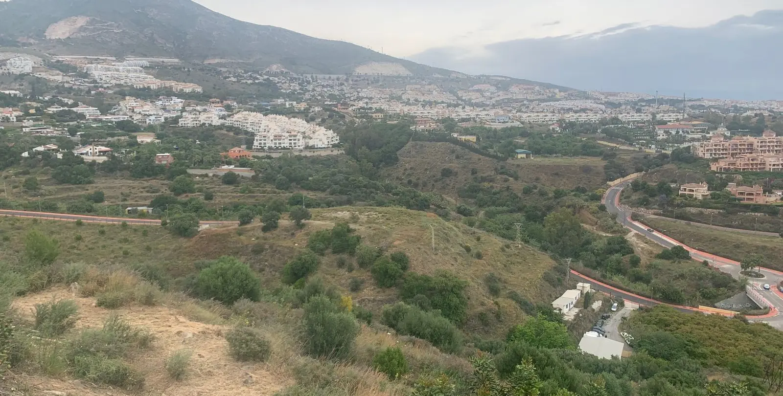 Продажа  жилого участка в Benalmadena 5