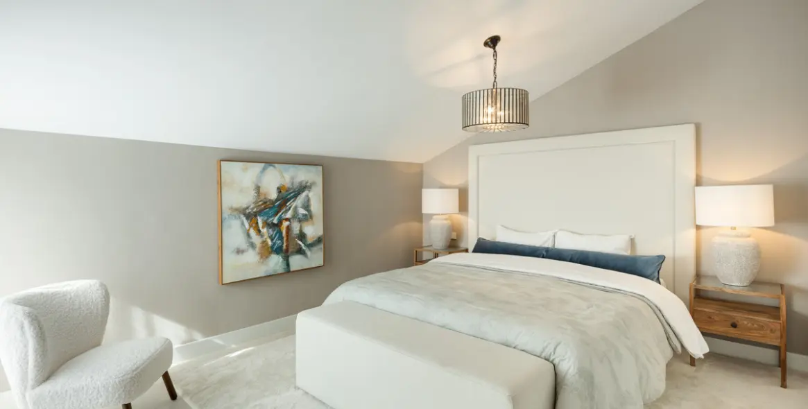 Sale of middle floor apartment in The Golden Mile 13