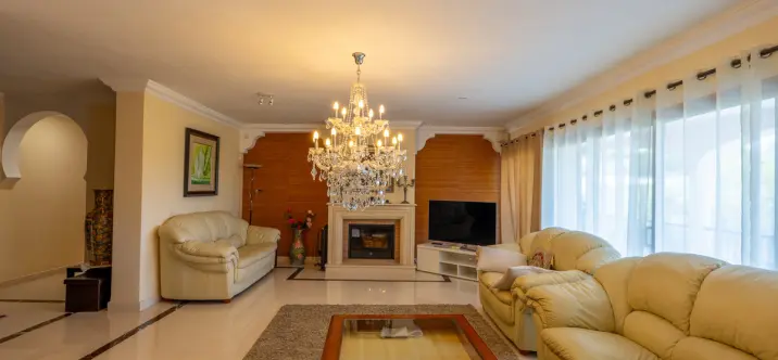 Sale of detached villa in Benahavís 3