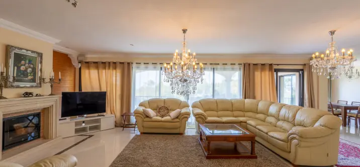 Sale of detached villa in Benahavís 4