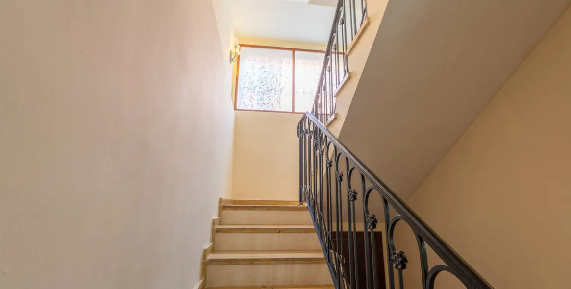 Продажа  отдельно стоящей виллы в Benahavís 28